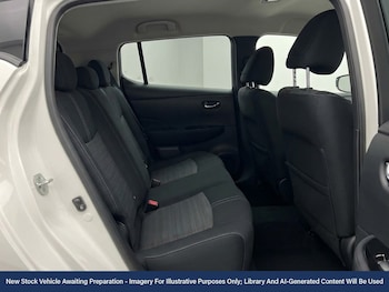 Used Nissan Leaf 2023 for sale - 77350729: Photo