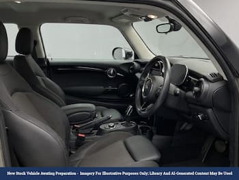 Used MINI Hatch 2023 for sale - 79660872: Photo