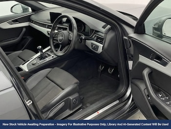 Used Audi A4 2017 for sale - 77415304: Photo