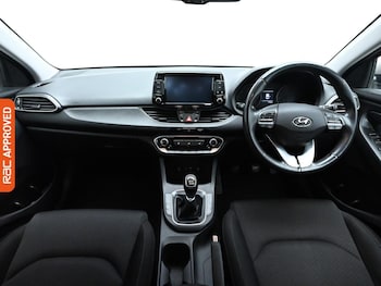 Used Hyundai i30 2018 for sale - 76391067: Photo