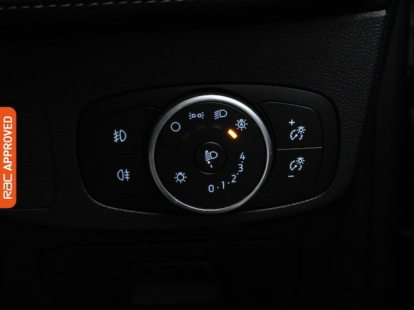 Used Ford Focus 2020 for sale - 75337480: Photo 22