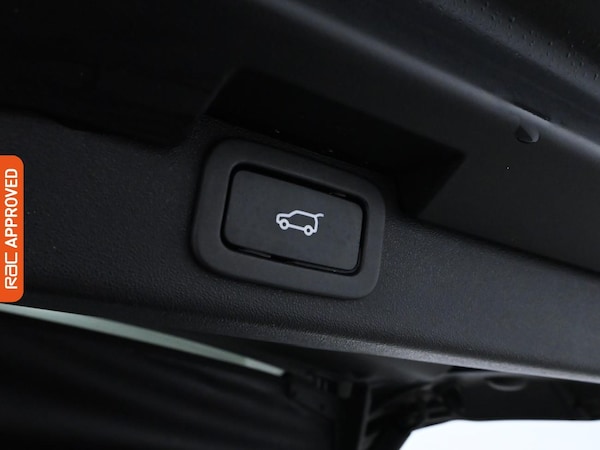 Used Land Rover Discovery 2017 for sale - 75824170: Photo 31