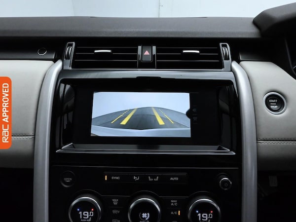 Used Land Rover Discovery 2017 for sale - 75824170: Photo 3