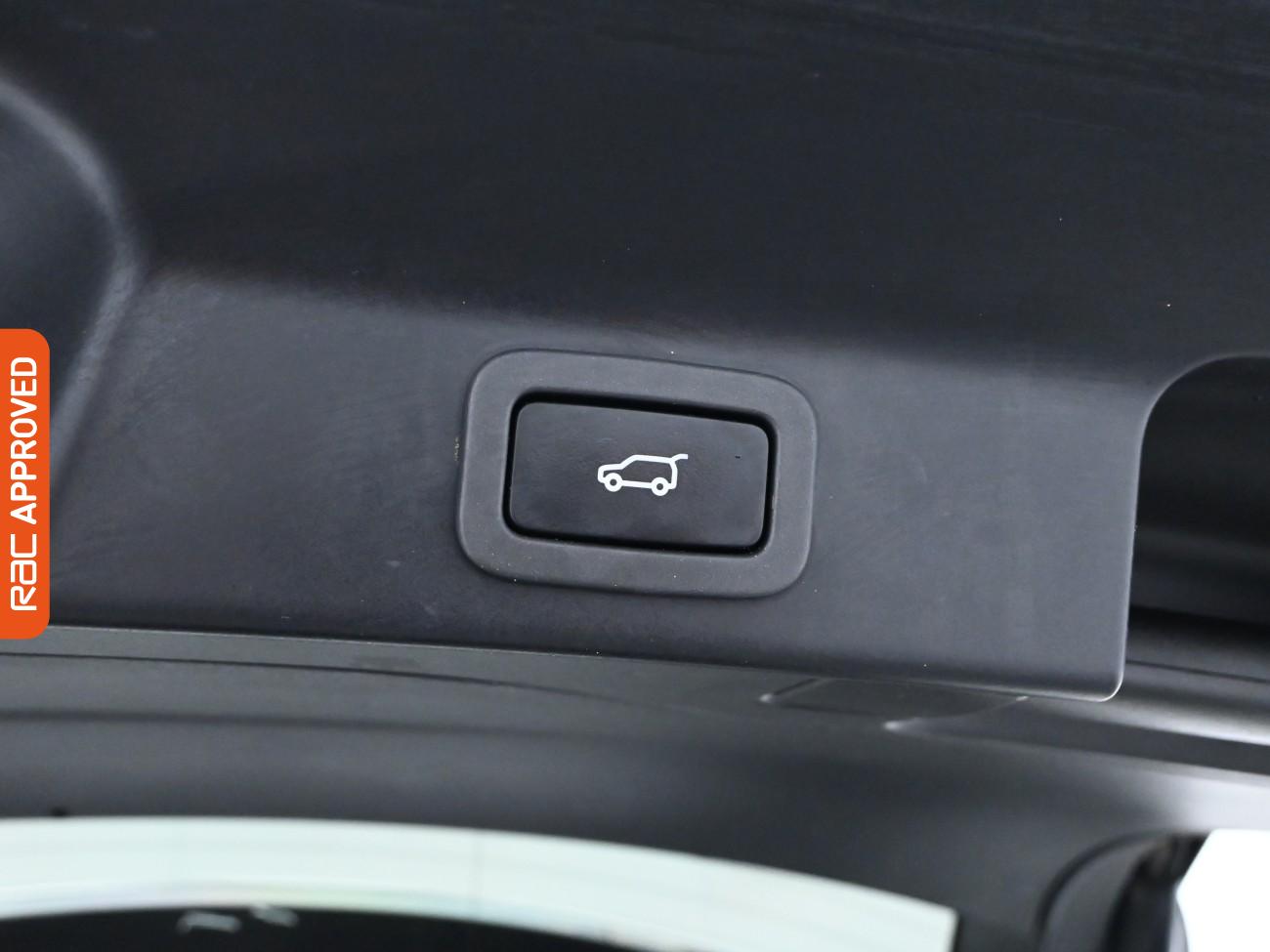 Used Jaguar F-Pace 2018 for sale - 75786786: Photo 27