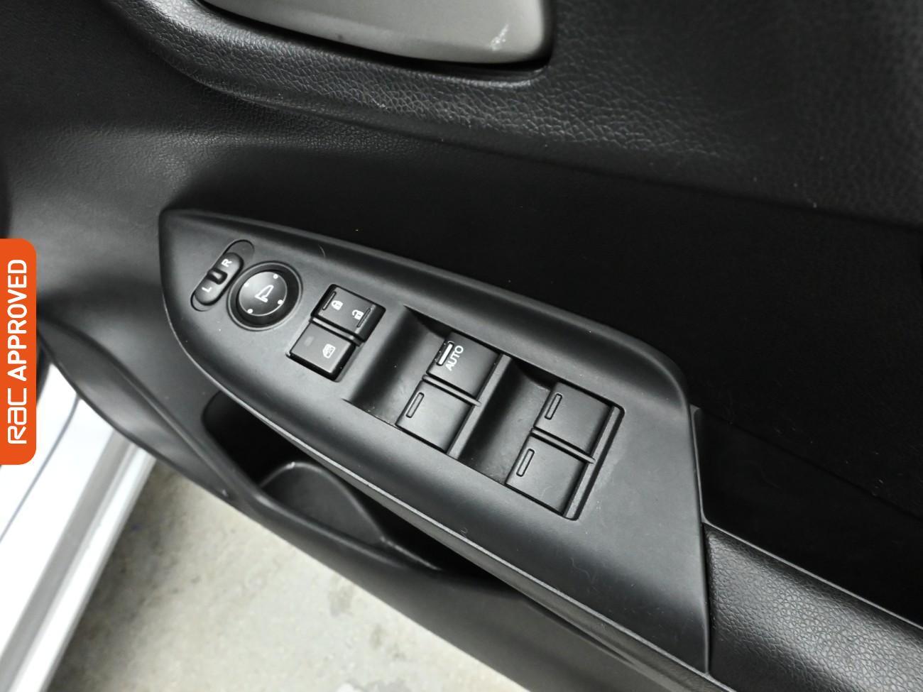 Used Honda Jazz 2019 for sale - 76629846: Photo 24