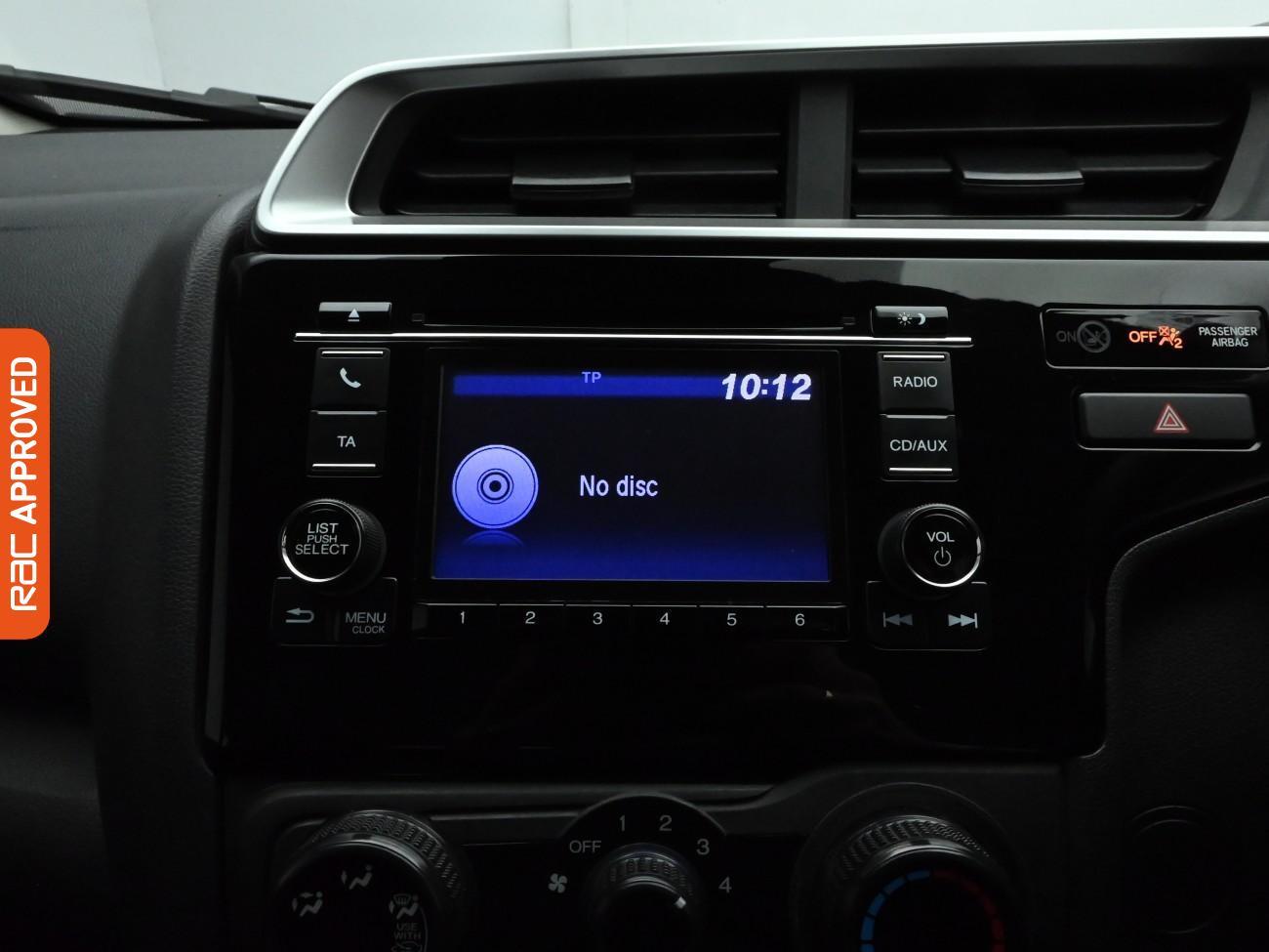 Used Honda Jazz 2019 for sale - 76629846: Photo 3