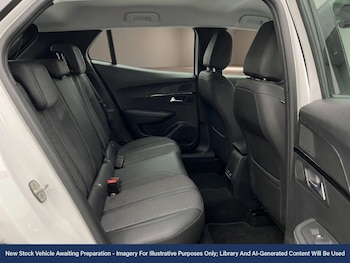 Used Peugeot E-2008 2022 for sale - 78937836: Photo
