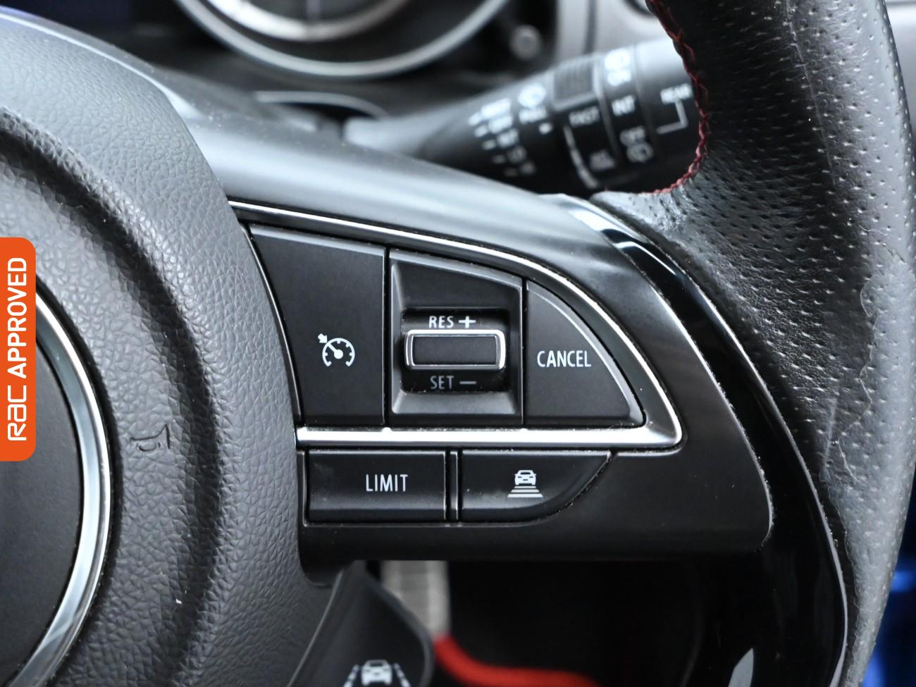 Used Suzuki Swift 2018 for sale - 76650460: Photo 21