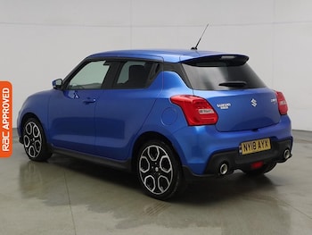 Used Suzuki Swift 2018 for sale - 76650460: Photo