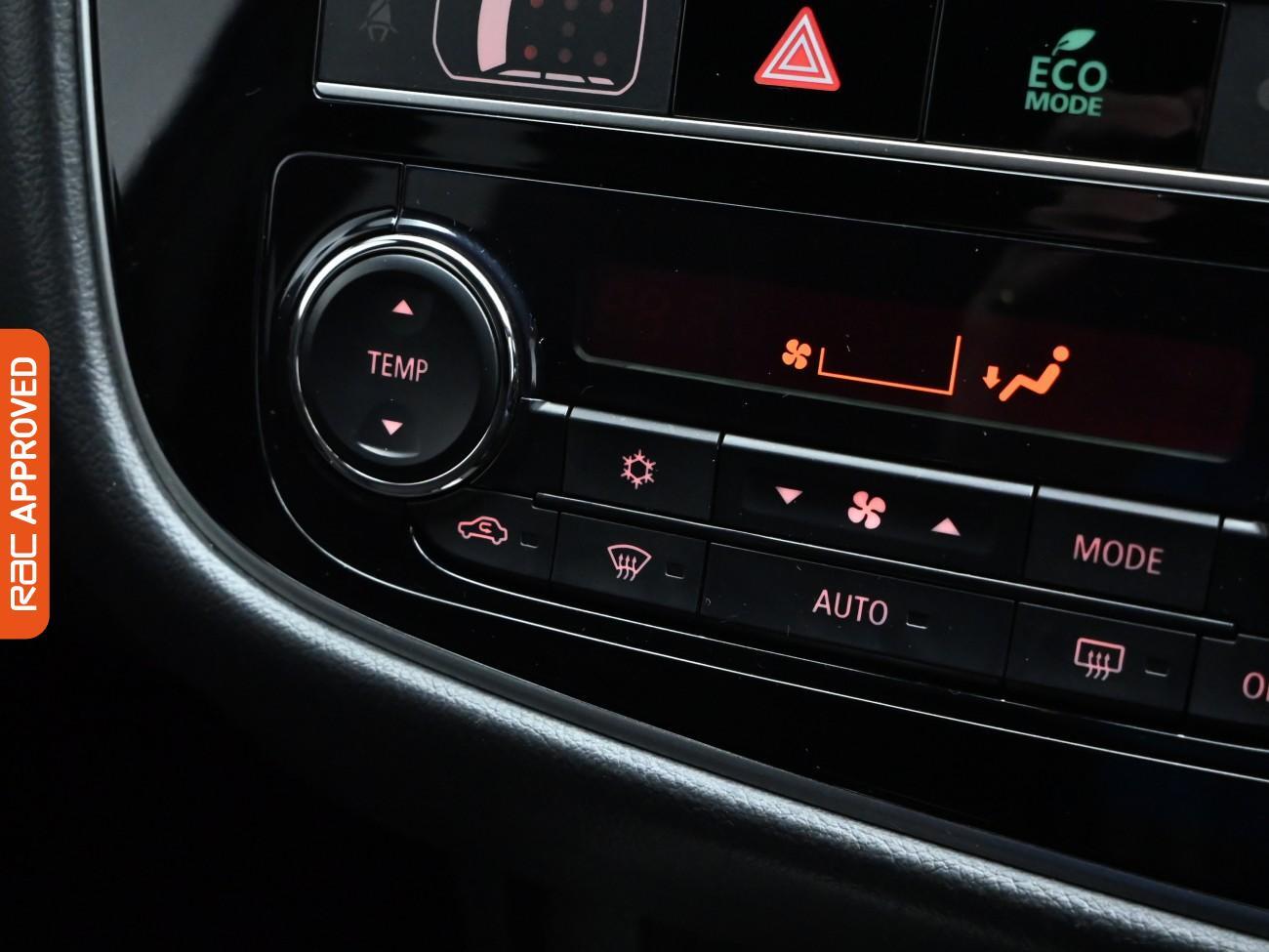 Used Mitsubishi Outlander 2018 for sale - 76330637: Photo 19