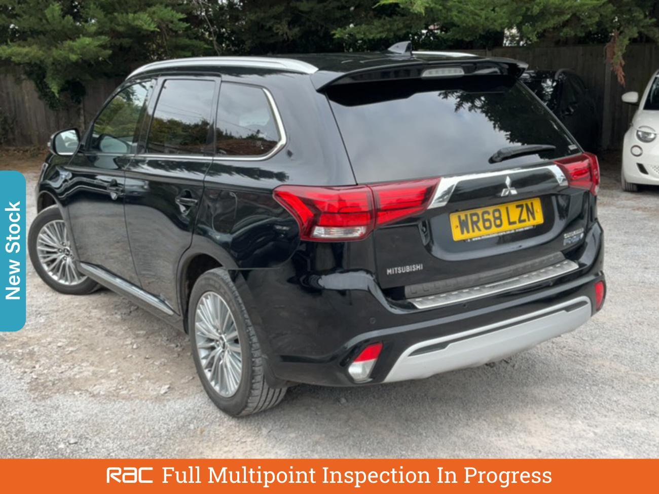 Used Mitsubishi Outlander 2018 for sale - 76330637: Photo 2