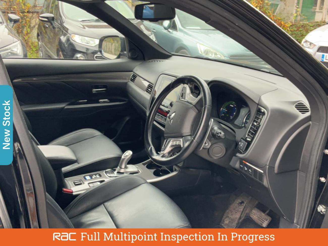 Used Mitsubishi Outlander 2018 for sale - 76330637: Photo 3