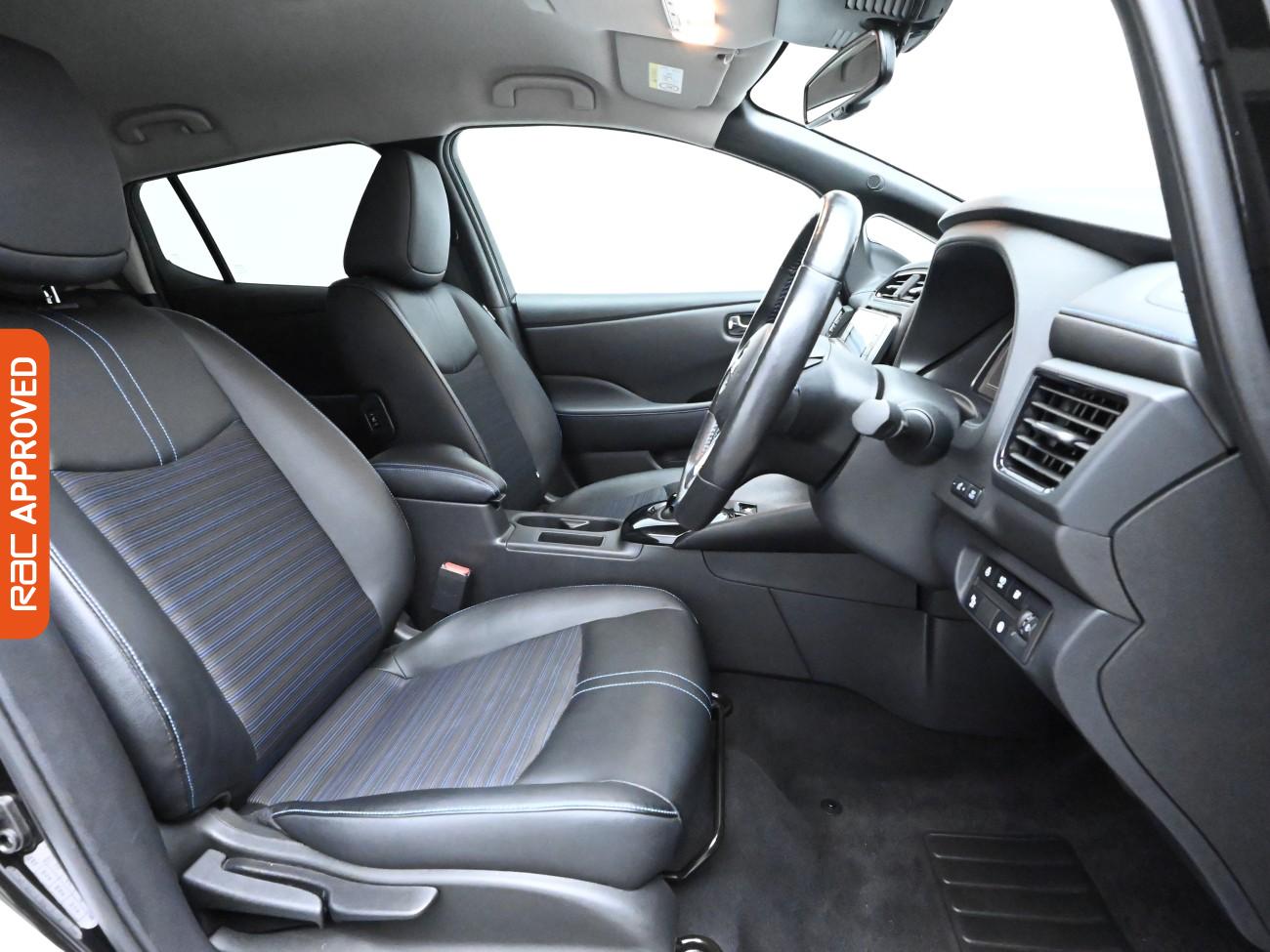 Used Nissan Leaf 2020 for sale - 76481187: Photo 11