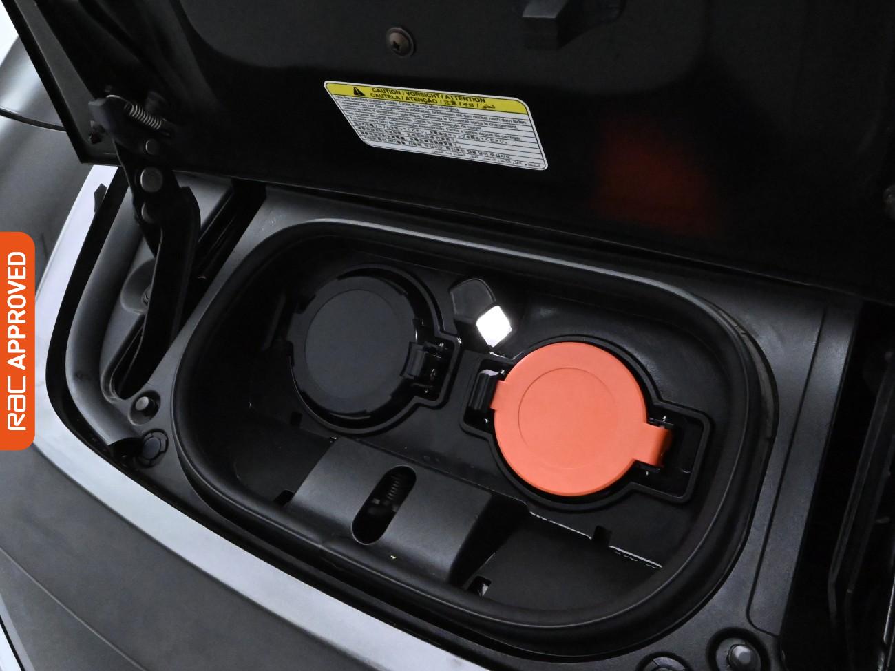 Used Nissan Leaf 2020 for sale - 76481187: Photo 13