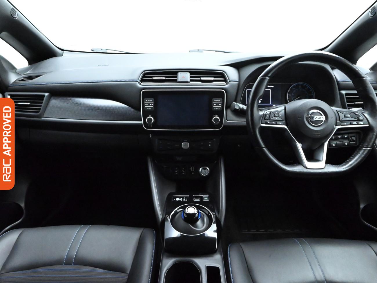 Used Nissan Leaf 2020 for sale - 76481187: Photo 2