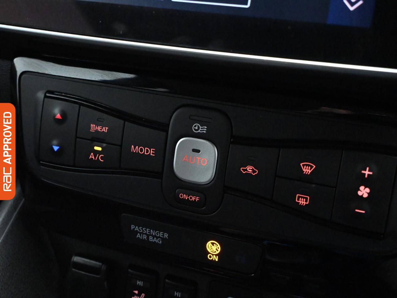 Used Nissan Leaf 2020 for sale - 76481187: Photo 21