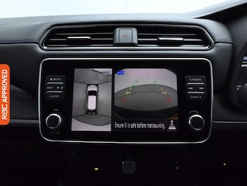 Used Nissan Leaf 2020 for sale - 76481187: Photo