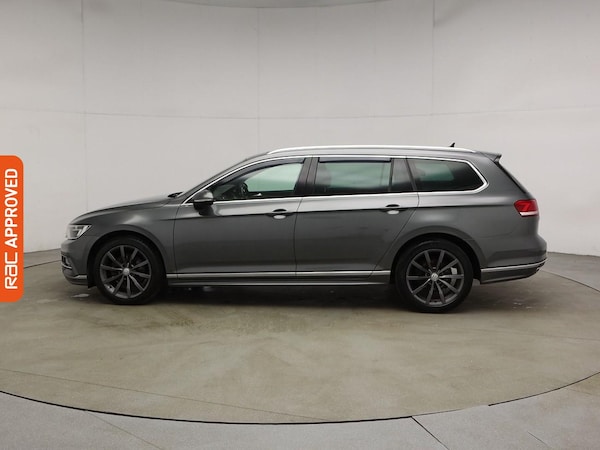 Used Volkswagen Passat 2017 for sale - 76288342: Photo 29