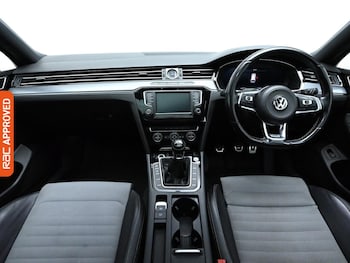 Used Volkswagen Passat 2017 for sale - 76288342: Photo 2