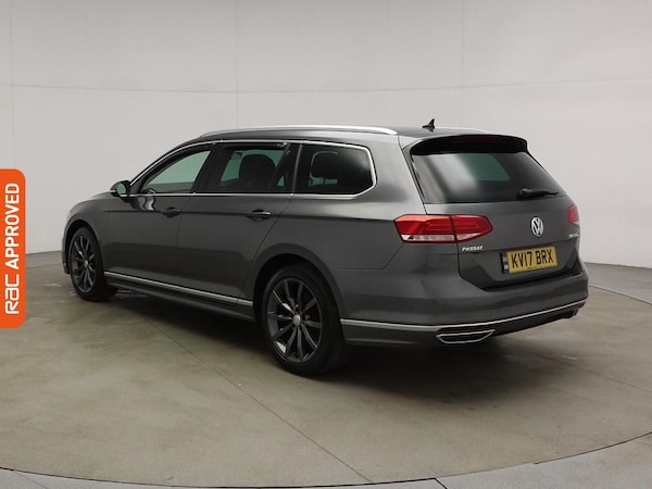 Used Volkswagen Passat 2017 for sale - 76288342: Photo 4