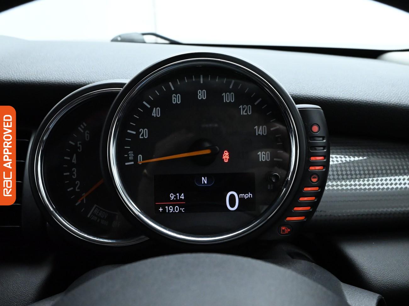 Used MINI Hatch 2015 for sale - 76298761: Photo 11