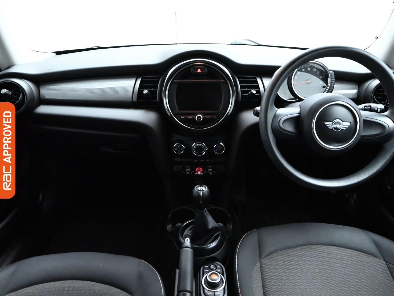 Used MINI Hatch 2015 for sale - 76298761: Photo 2