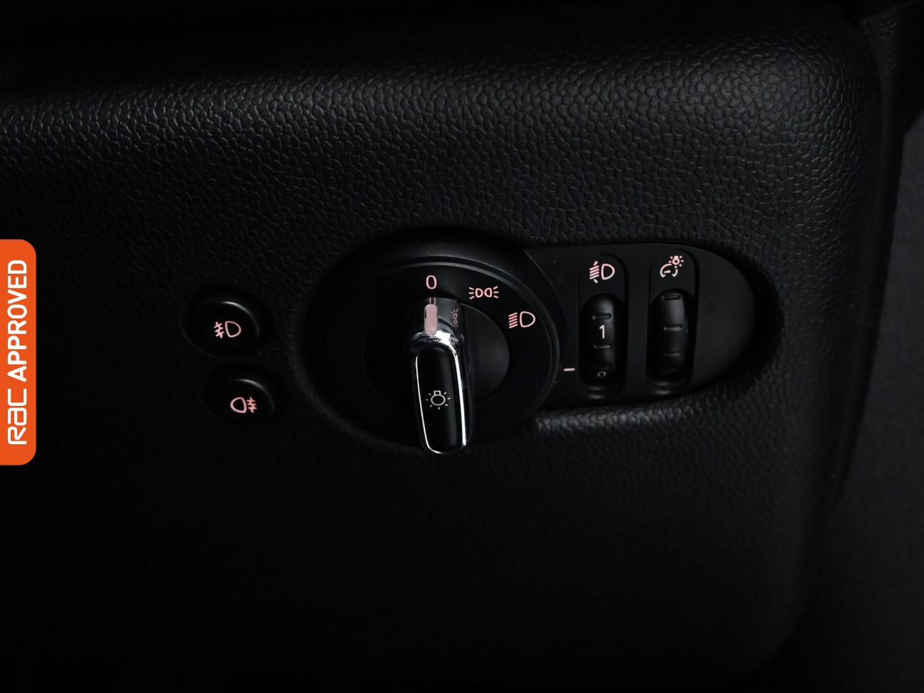 Used MINI Hatch 2015 for sale - 76298761: Photo 21