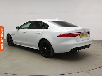 Used Jaguar XF 2016 for sale - 75523364: Photo