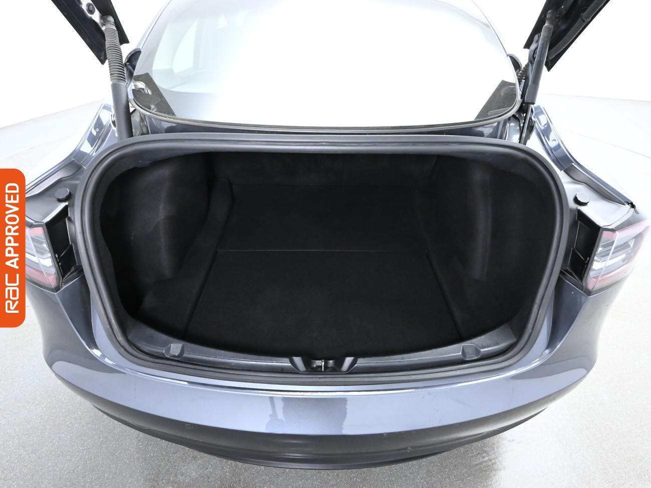 Used Tesla Model 3 2020 for sale - 76156419: Photo 30