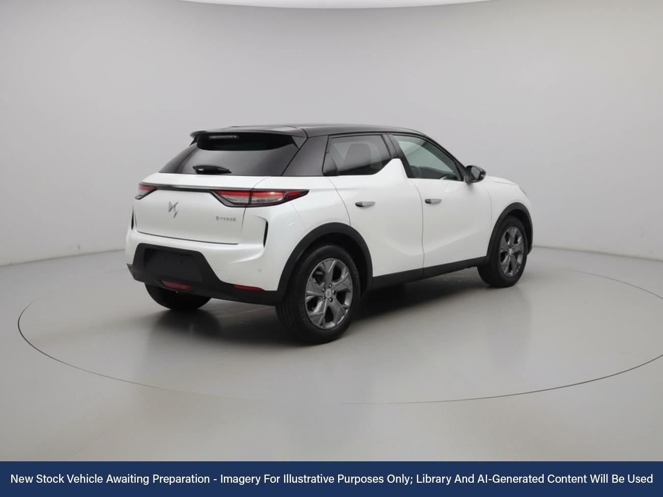 Used DS Automobiles DS 3 Crossback 2022 for sale - 76663259: Photo 2