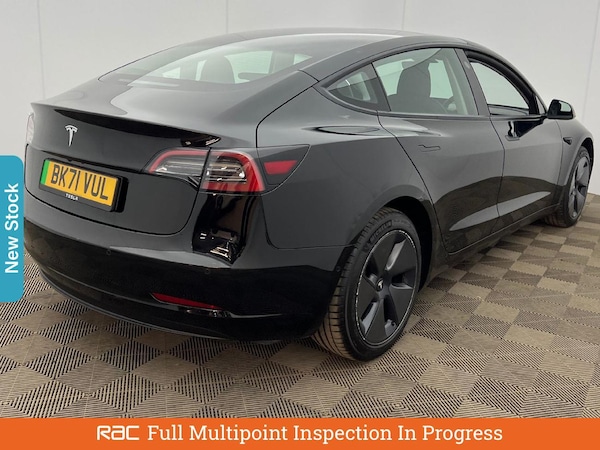 Used Tesla Model 3 2021 for sale - 76206936: Photo 2