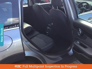 Used MINI Clubman 2019 for sale - 76035361: Photo