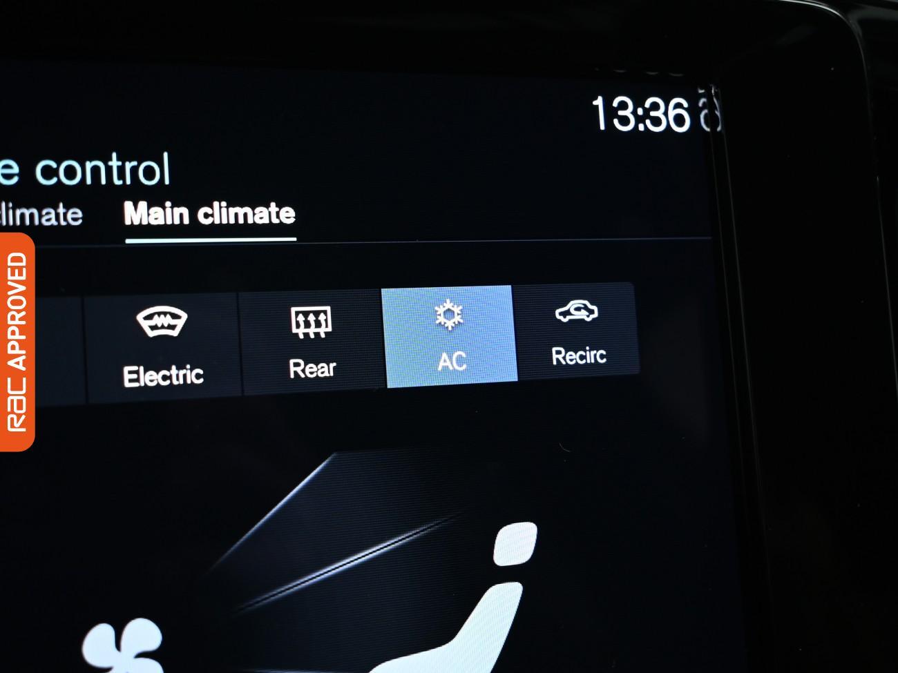 Used Volvo XC40 2021 for sale - 77275282: Photo 17