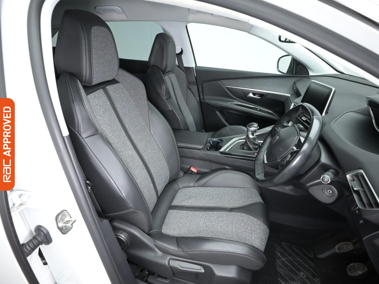 Used Peugeot 3008 2018 for sale - 76481035: Photo 12