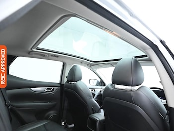 Used Nissan Qashqai 2019 for sale - 75735589: Photo