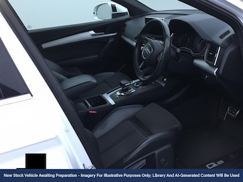 Used Audi Q5 2017 for sale - 76541010: Photo