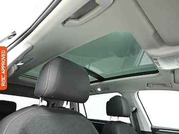 Used Volkswagen Tiguan Allspace 2023 for sale - 79716748: Photo