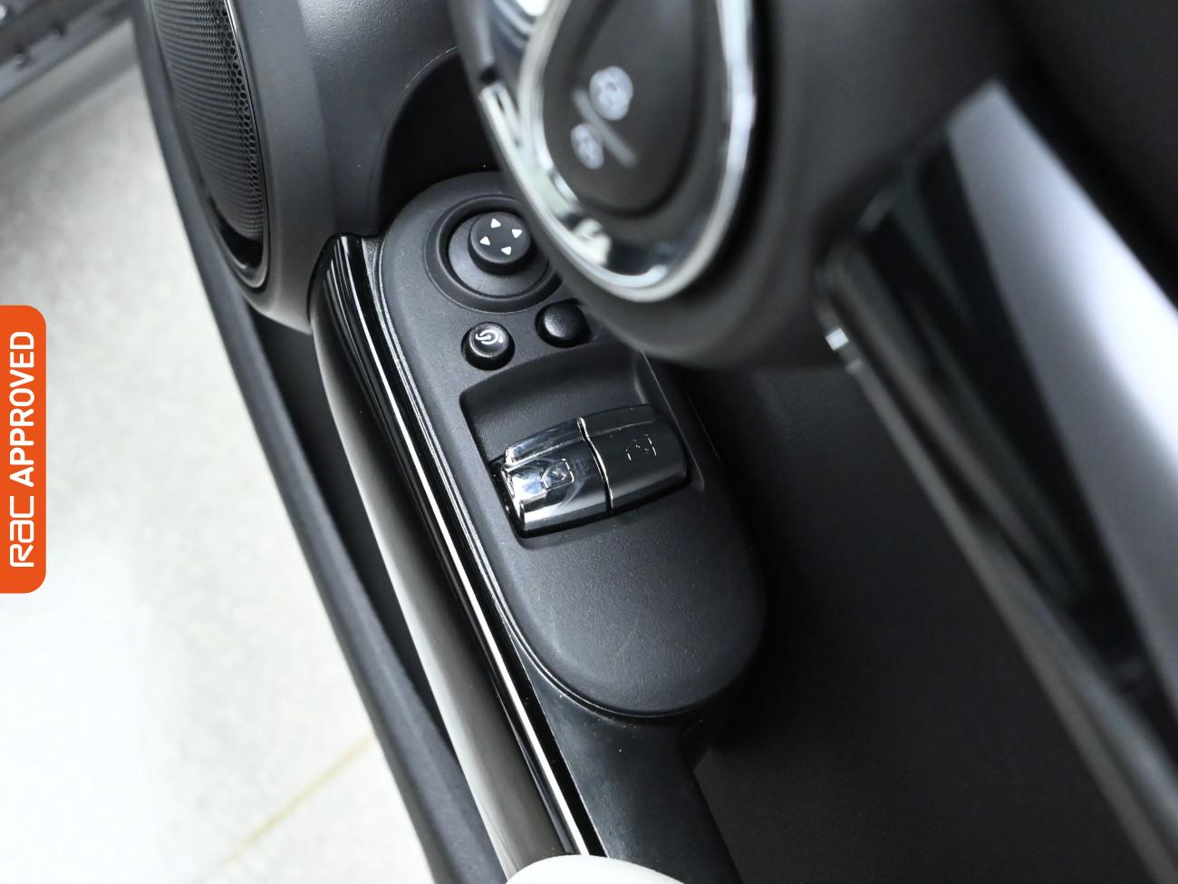 Used MINI Electric Hatch 2023 for sale - 76288296: Photo 29