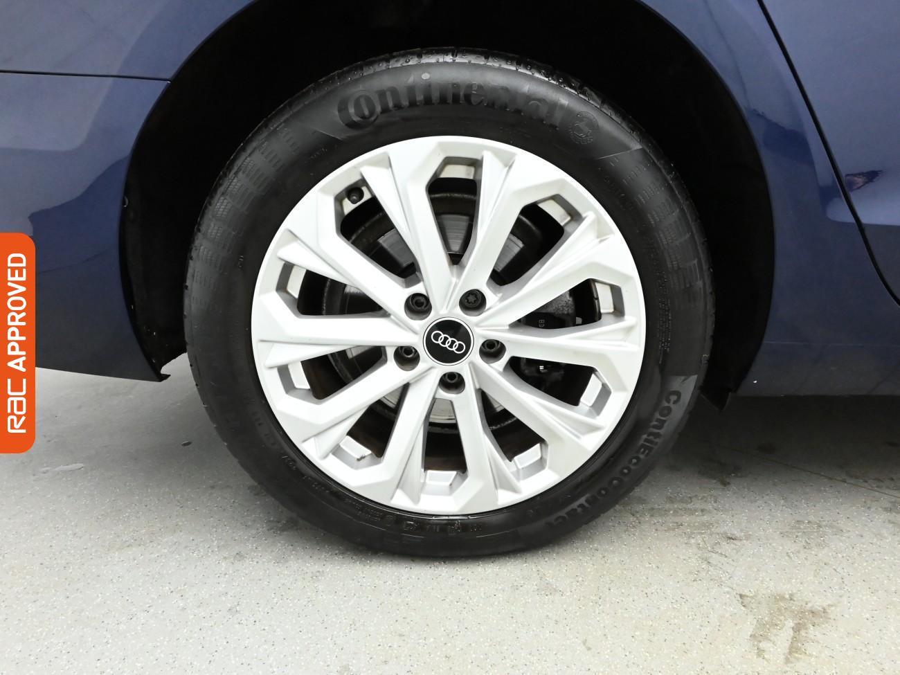 Used Audi A4 Avant 2021 for sale - 76739607: Photo 14