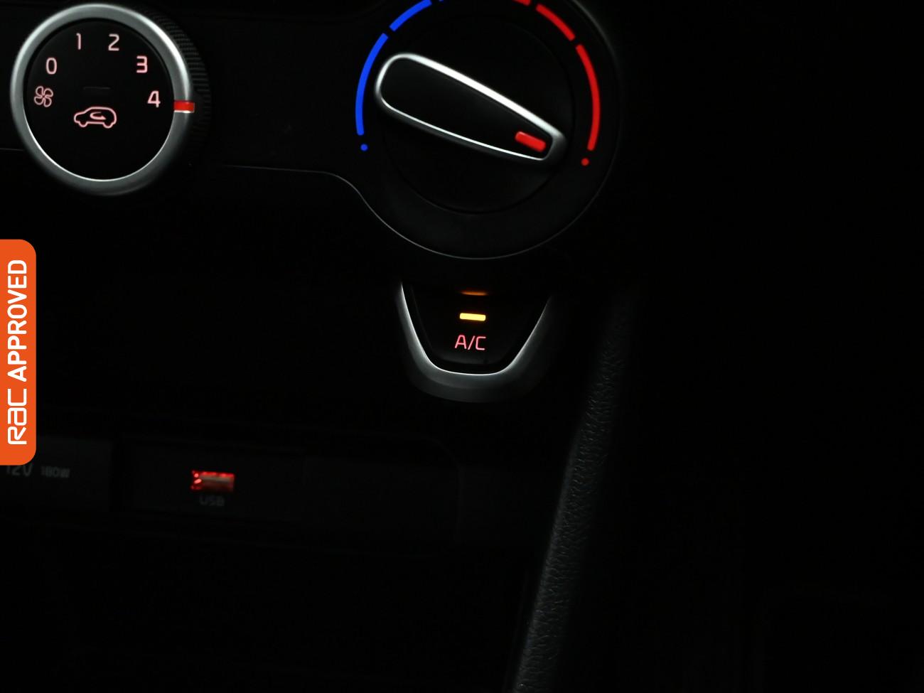 Used Kia Picanto 2022 for sale - 76629807: Photo 15