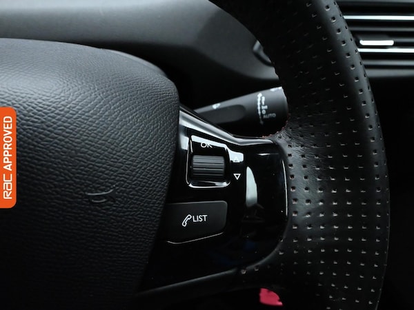 Used Peugeot 308 2015 for sale - 75331517: Photo 19
