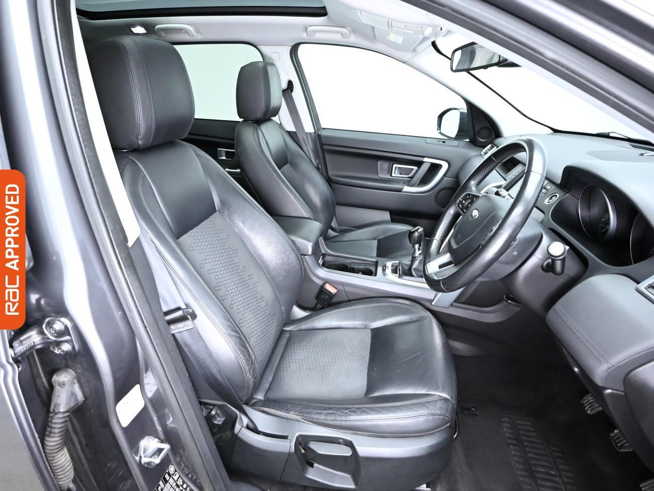 Used Land Rover Discovery Sport 2016 for sale - 76718461: Photo 12