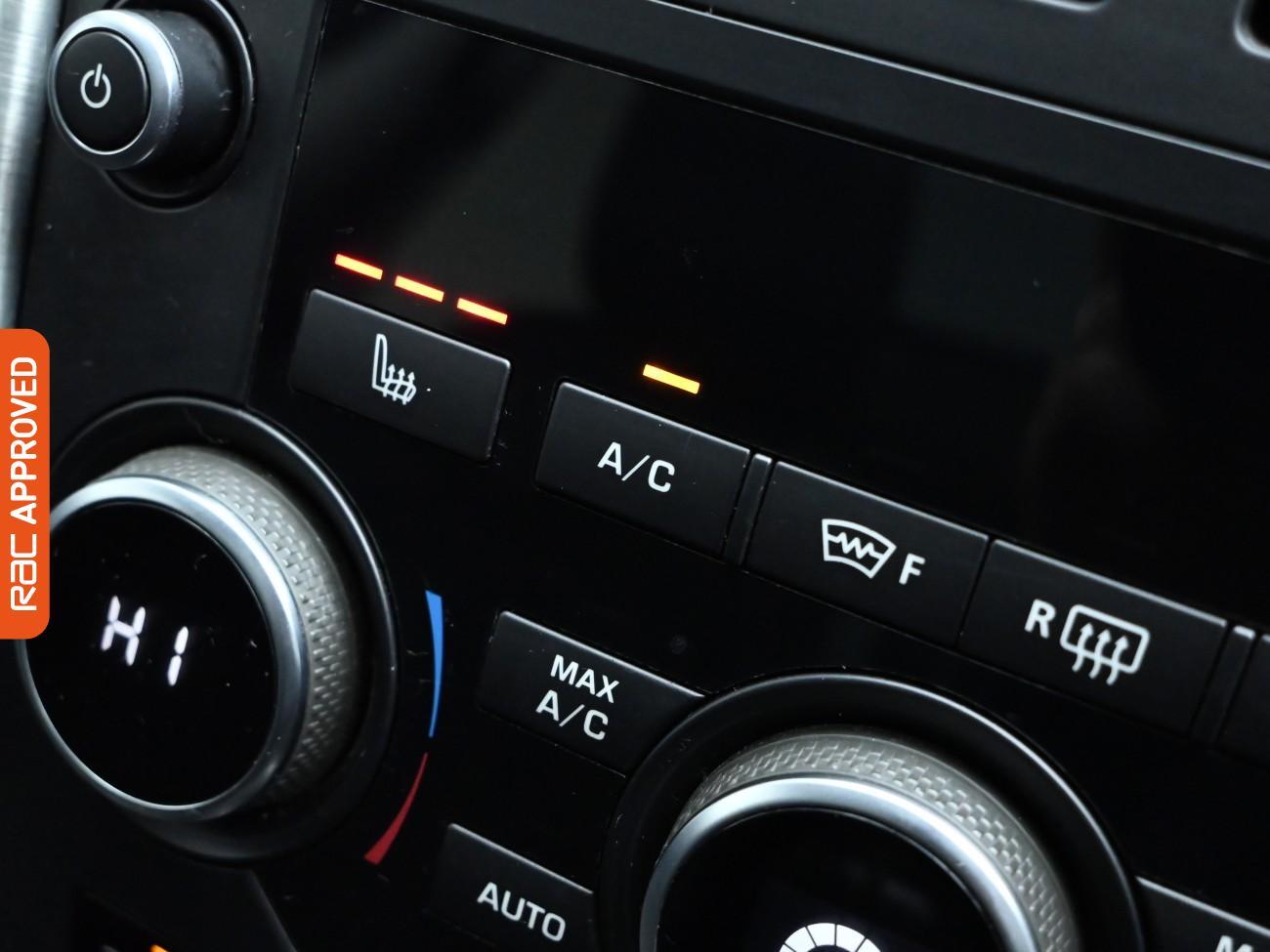 Used Land Rover Discovery Sport 2016 for sale - 76718461: Photo 18