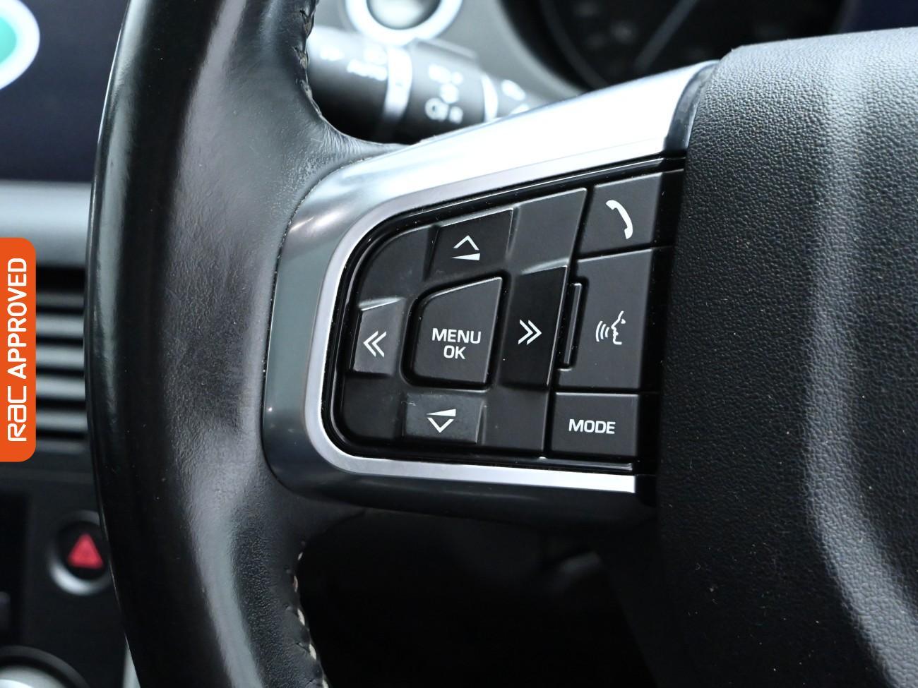 Used Land Rover Discovery Sport 2016 for sale - 76718461: Photo 21