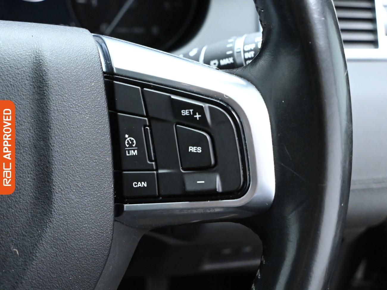 Used Land Rover Discovery Sport 2016 for sale - 76718461: Photo 22