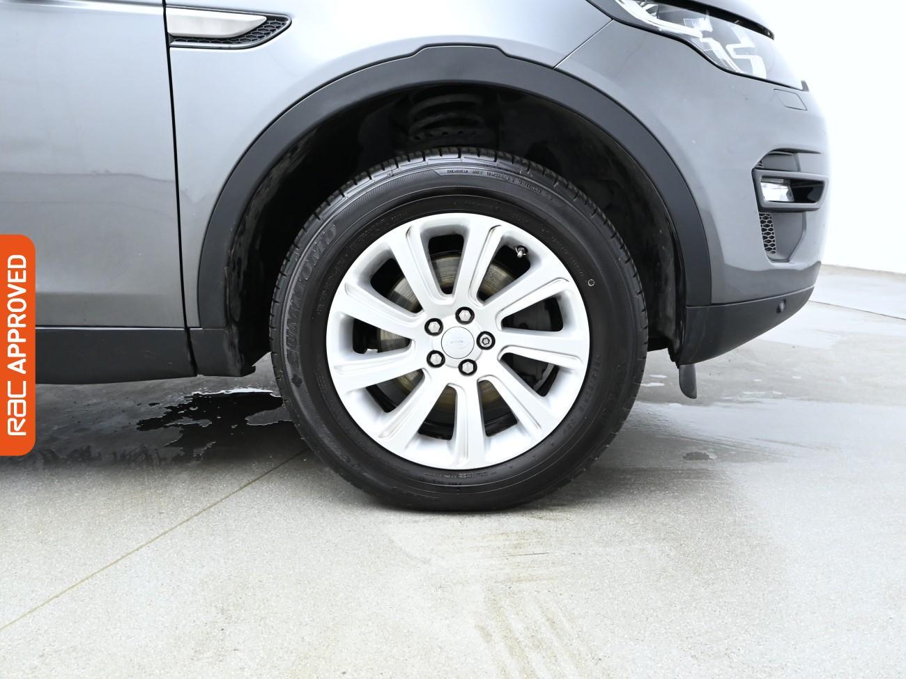 Used Land Rover Discovery Sport 2016 for sale - 76718461: Photo 28