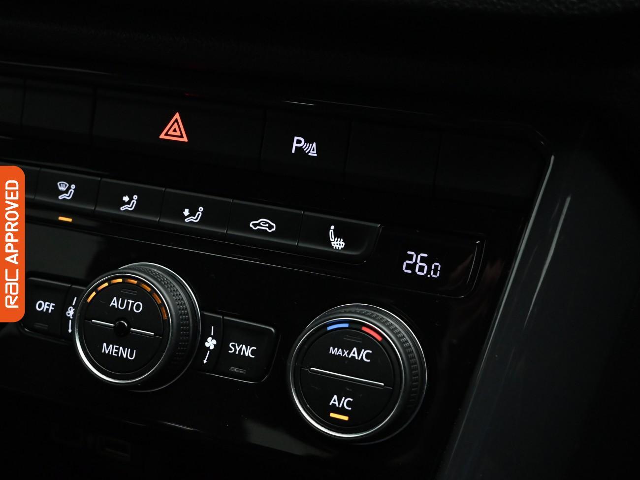 Used Volkswagen T-Roc 2018 for sale - 77199564: Photo 19