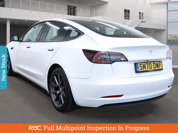 Used Tesla Model 3 2020 for sale - 76206915: Photo 2
