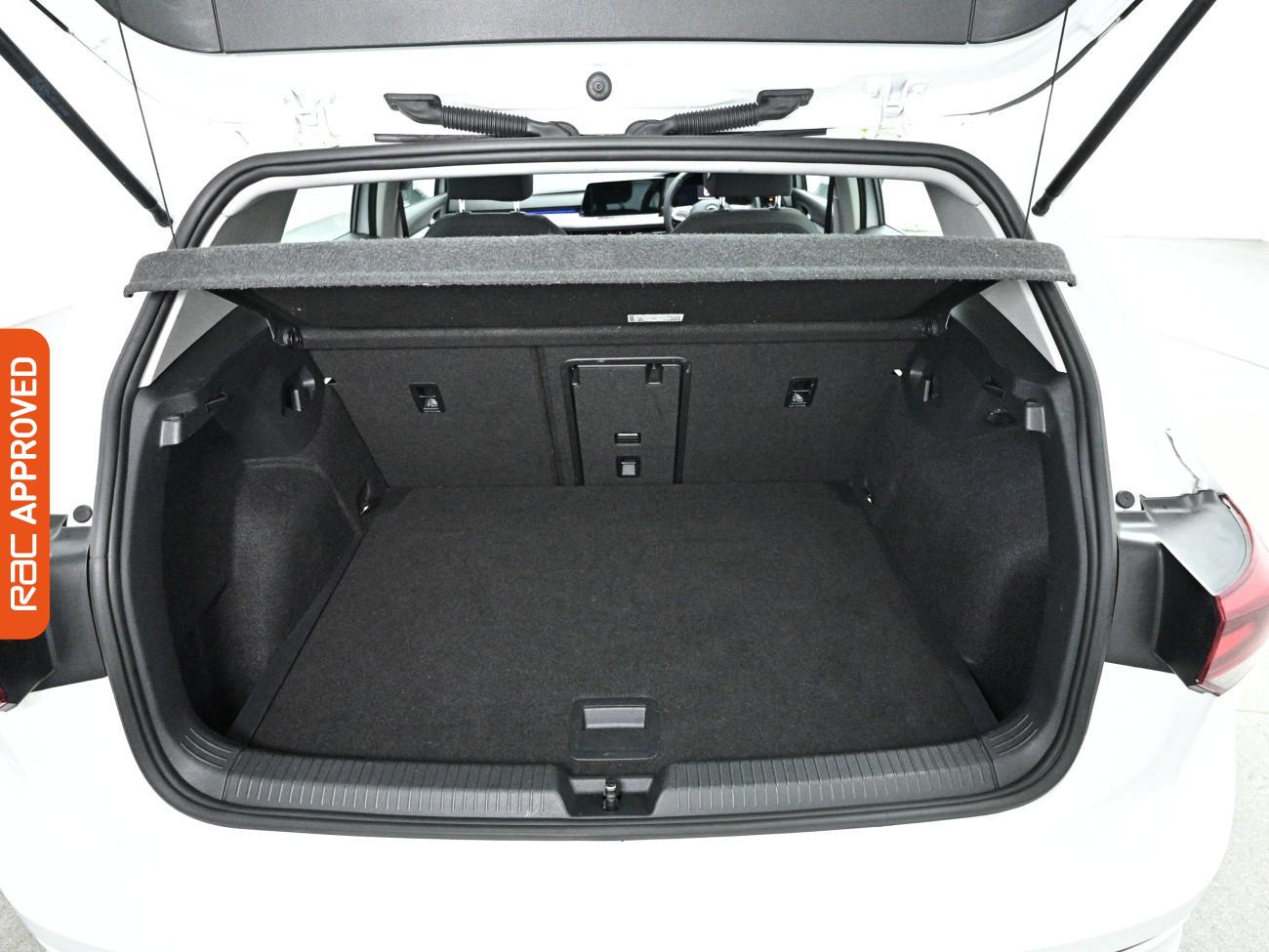 Used Volkswagen Golf 2020 for sale - 77963224: Photo 25