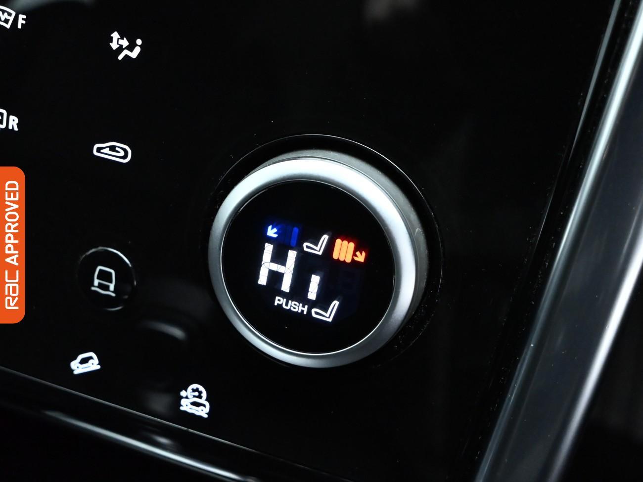 Used Land Rover Discovery Sport 2020 for sale - 76236732: Photo 18